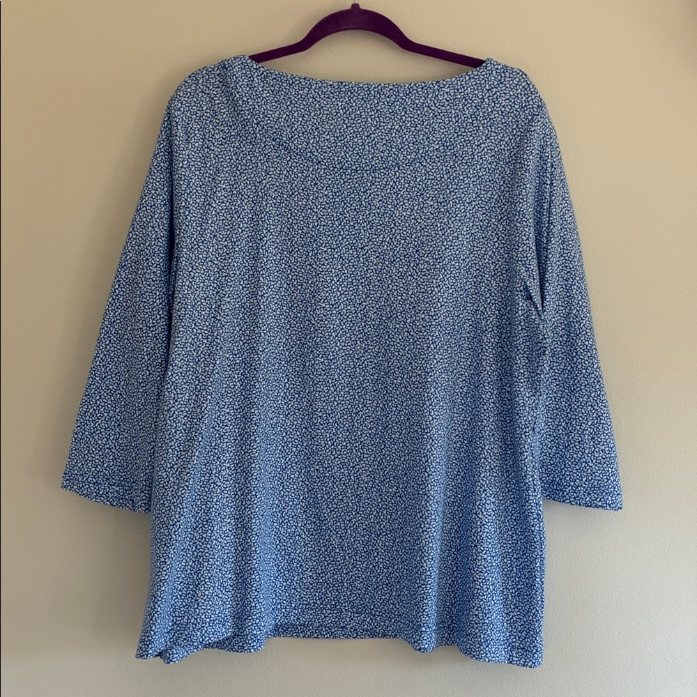 Kohl's Women's Blue Floral Boatneck Blouse new with tags women’s size 1X - Picture 4 of 6